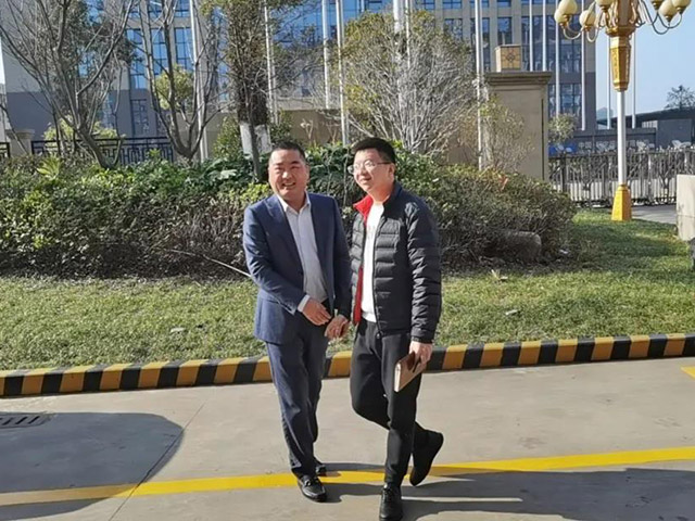 新春伊始，龍灣區空港管委會領導率隊蒞臨集團走訪慰問